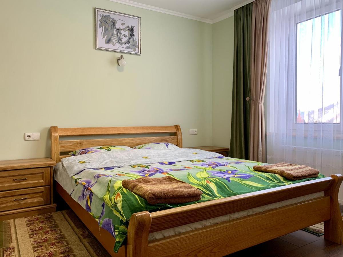 Apartmán Underhills House Jaremče Exteriér fotografie