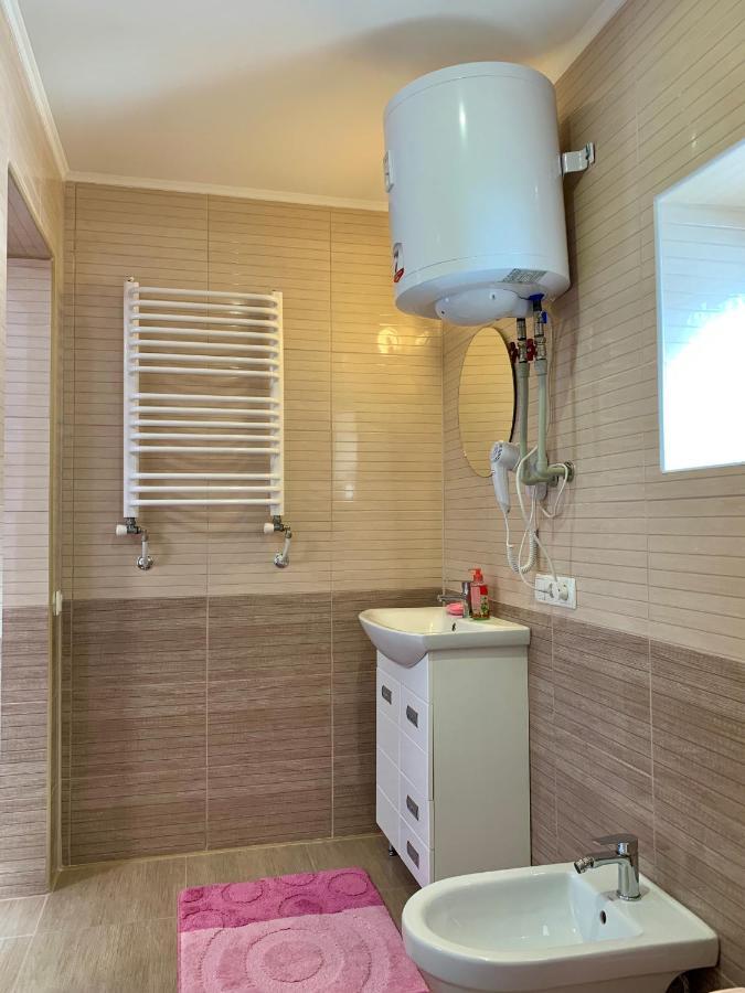 Apartmán Underhills House Jaremče Exteriér fotografie